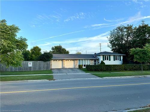 4006 Flemish Drive, Burlington, ON - Outdoor