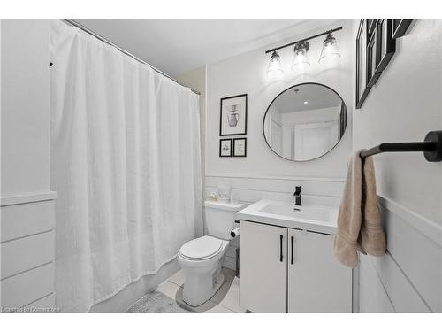 1110-65 Speers Road, Oakville, ON - Indoor Photo Showing Bathroom