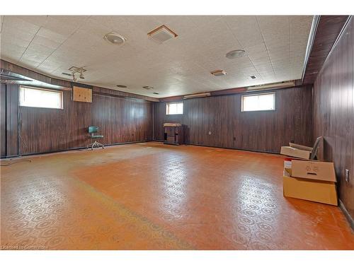 20 Walter Avenue S, Hamilton, ON - Indoor Photo Showing Basement