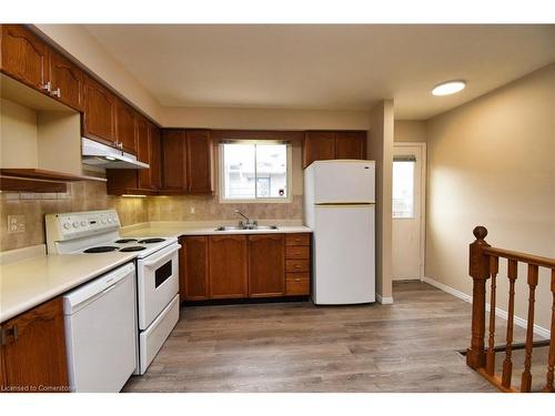 15 Broughton Avenue, Hamilton, ON - Indoor Photo Showing Kitchen With Double Sink