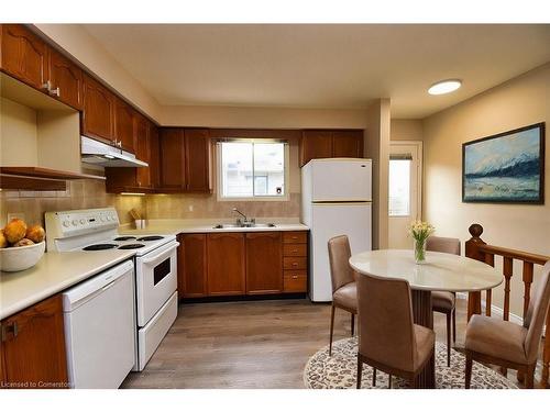 15 Broughton Avenue, Hamilton, ON - Indoor Photo Showing Kitchen With Double Sink