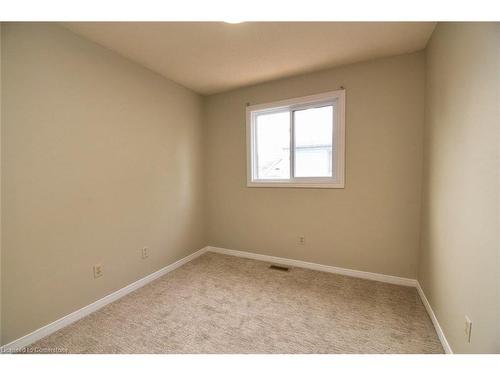 15 Broughton Avenue, Hamilton, ON - Indoor Photo Showing Other Room