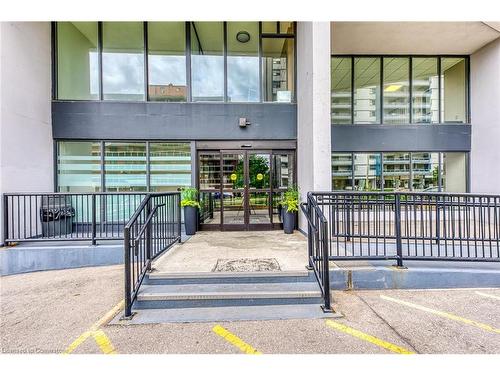 1205-150 Charlton East Avenue, Hamilton, ON - Outdoor