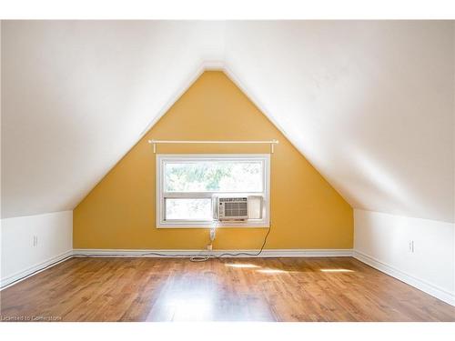 235 Young Street, Hamilton, ON - Indoor Photo Showing Other Room