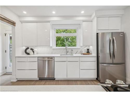 317 Guelph Line, Burlington, ON - Indoor Photo Showing Kitchen