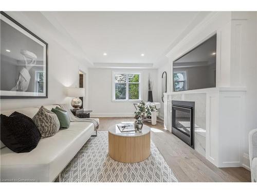 317 Guelph Line, Burlington, ON - Indoor Photo Showing Living Room With Fireplace