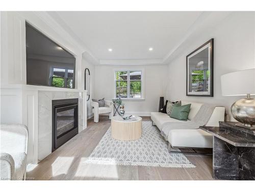 317 Guelph Line, Burlington, ON - Indoor Photo Showing Living Room With Fireplace