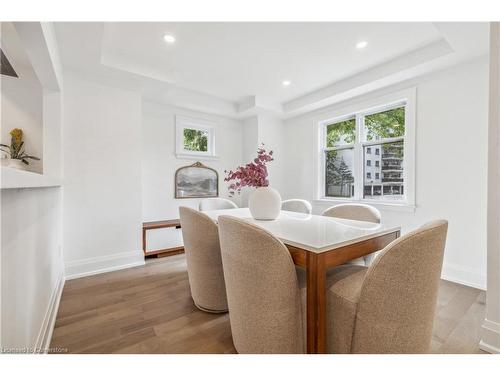 317 Guelph Line, Burlington, ON - Indoor Photo Showing Dining Room