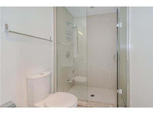 808-3500 Lakeshore Road W, Oakville, ON - Indoor Photo Showing Bathroom