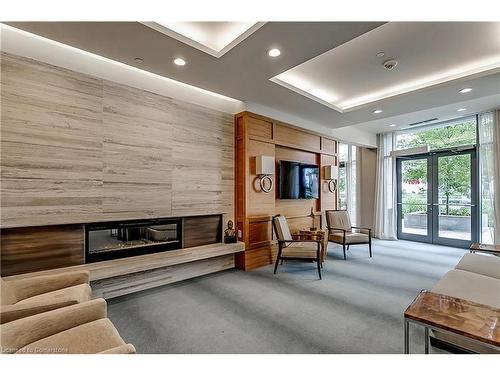 808-3500 Lakeshore Road W, Oakville, ON - Indoor With Fireplace