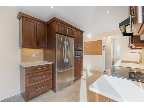 88 Rand Street, Stoney Creek, ON - Indoor Photo Showing Kitchen With Stainless Steel Kitchen