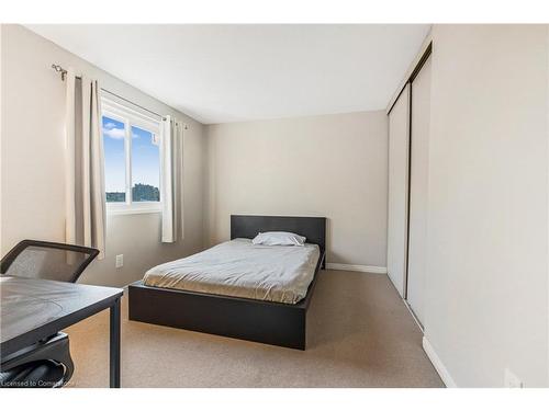 88 Rand Street, Stoney Creek, ON - Indoor Photo Showing Bedroom