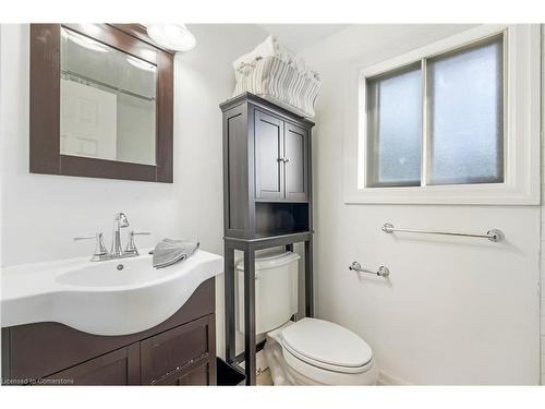 88 Rand Street, Stoney Creek, ON - Indoor Photo Showing Bathroom