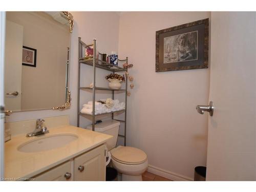 1-1564 Kerns Road, Burlington, ON - Indoor Photo Showing Bathroom