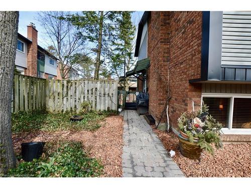 1-1564 Kerns Road, Burlington, ON - Outdoor