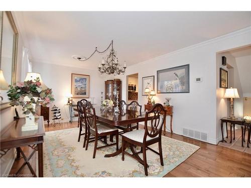 1-1564 Kerns Road, Burlington, ON - Indoor Photo Showing Dining Room