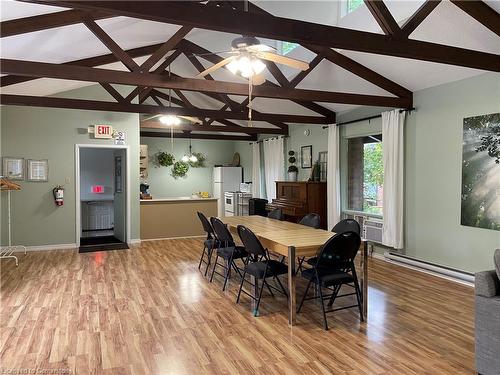 1-1564 Kerns Road, Burlington, ON - Indoor Photo Showing Dining Room