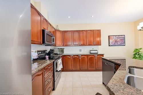 12 Edgehill Drive, Hamilton, ON - Indoor Photo Showing Kitchen With Double Sink