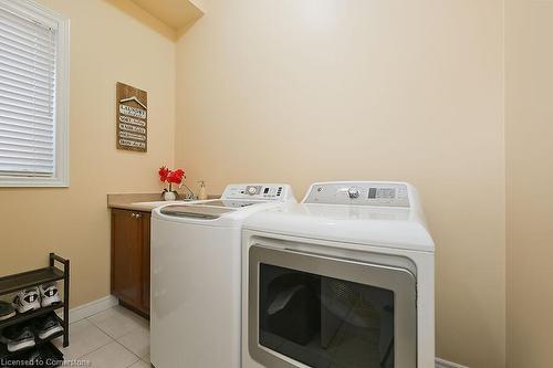 12 Edgehill Drive, Hamilton, ON - Indoor Photo Showing Laundry Room