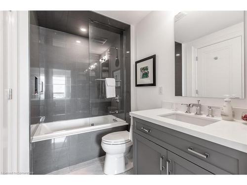 1401-2060 Lakeshore Road, Burlington, ON - Indoor Photo Showing Bathroom