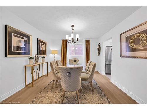 138 Lavender Drive, Ancaster, ON - Indoor Photo Showing Dining Room