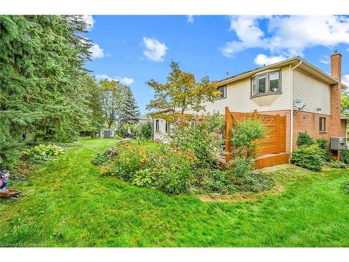 138 Lavender Drive, Ancaster, ON - Outdoor