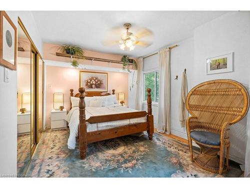 120 Gibson Avenue, Hamilton, ON - Indoor Photo Showing Bedroom