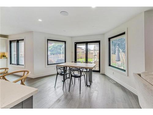 3 Aries Court, Hamilton, ON - Indoor Photo Showing Dining Room