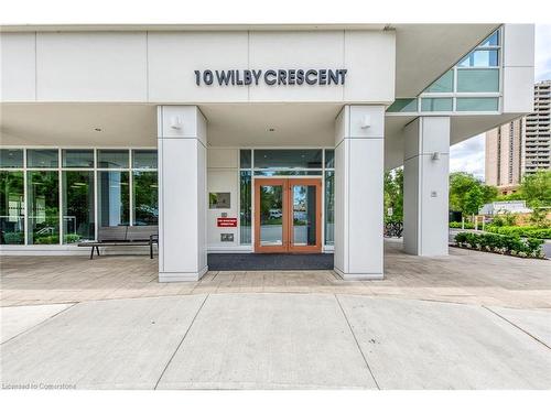 309-10 Wilby Crescent, Toronto, ON - Outdoor