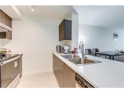 309-10 Wilby Crescent, Toronto, ON - Indoor Photo Showing Kitchen With Double Sink