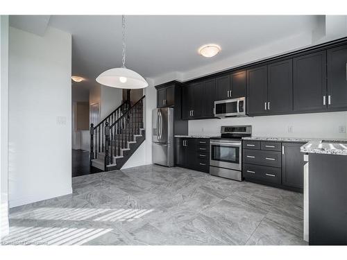 202-30 Times Square Boulevard, Hamilton, ON - Indoor Photo Showing Kitchen With Stainless Steel Kitchen