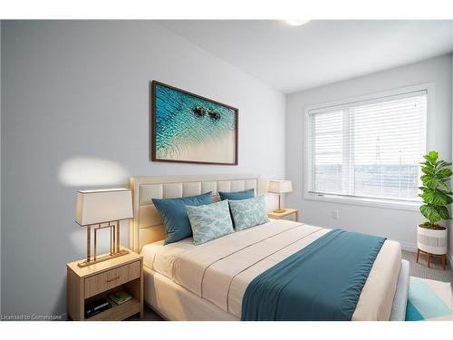 202-30 Times Square Boulevard, Hamilton, ON - Indoor Photo Showing Bedroom