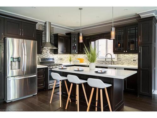 35 Holkham Avenue, Ancaster, ON - Indoor Photo Showing Kitchen With Upgraded Kitchen