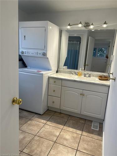 Upper-16 Courtland Avenue, Hamilton, ON - Indoor Photo Showing Laundry Room