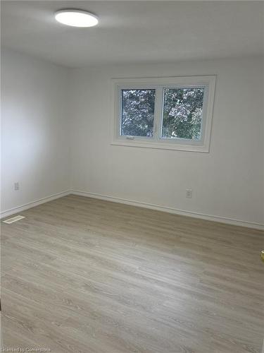 Upper-16 Courtland Avenue, Hamilton, ON - Indoor Photo Showing Other Room