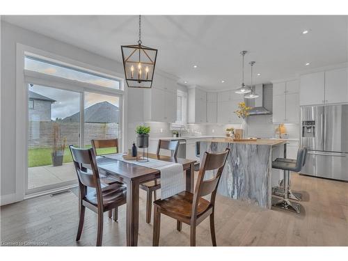 2025 Bakervilla Street, London, ON - Indoor Photo Showing Dining Room