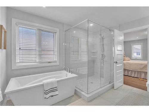 2025 Bakervilla Street, London, ON - Indoor Photo Showing Bathroom