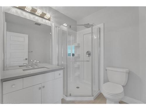 2025 Bakervilla Street, London, ON - Indoor Photo Showing Bathroom