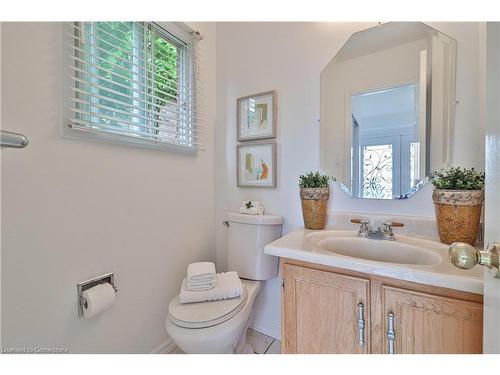 44 Killarney Court, Brampton, ON - Indoor Photo Showing Bathroom