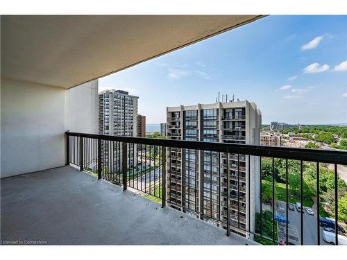 1501-2175 Marine Drive, Oakville, ON - Outdoor With Balcony With Exterior