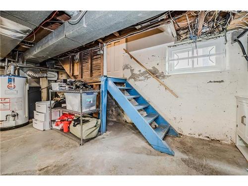 116 Park Row N, Hamilton, ON - Indoor Photo Showing Basement