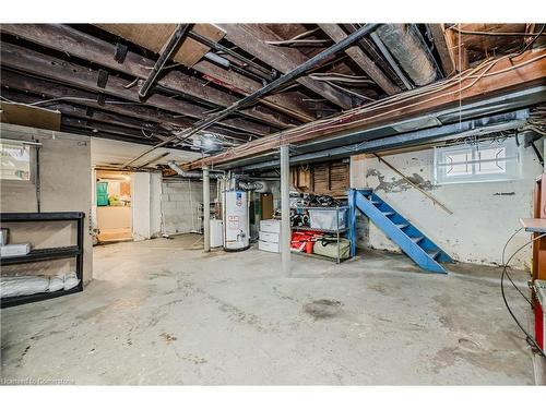 116 Park Row N, Hamilton, ON - Indoor Photo Showing Basement