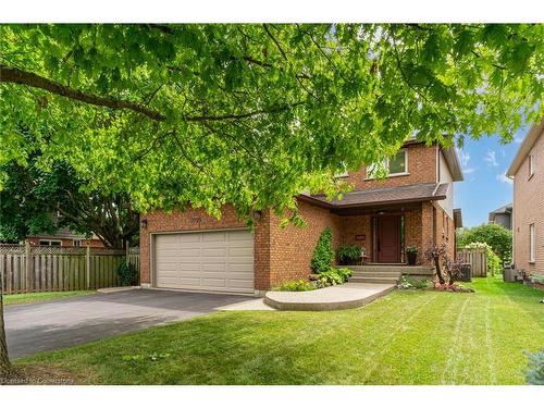 3099 Shannon Crescent, Oakville, ON - Outdoor