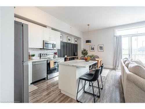 127-85B Morrell Street, Brantford, ON - Indoor Photo Showing Kitchen