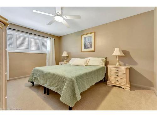 56 Skyland Drive, Hamilton, ON - Indoor Photo Showing Bedroom