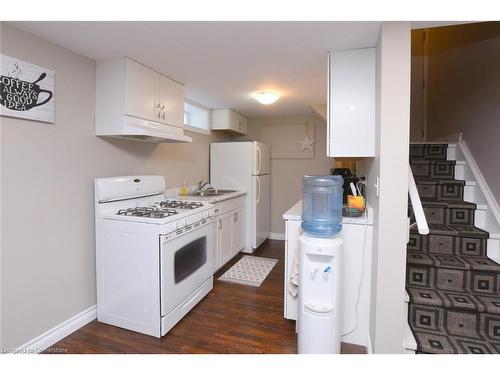 42 Seneca Street Street, Cayuga, ON - Indoor Photo Showing Kitchen