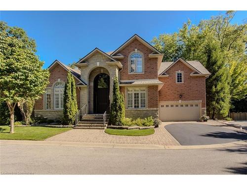 1-641 Greenwood Drive, Burlington, ON - Outdoor With Facade