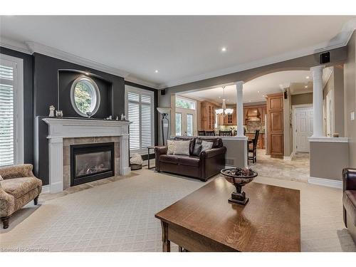 1-641 Greenwood Drive, Burlington, ON - Indoor Photo Showing Living Room With Fireplace