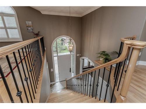 1-641 Greenwood Drive, Burlington, ON - Indoor Photo Showing Other Room