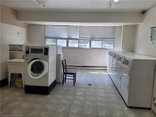 1108-1950 Main Street W, Hamilton, ON - Indoor Photo Showing Laundry Room